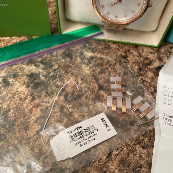 Kate Spade Watch - Picture 7 of 9